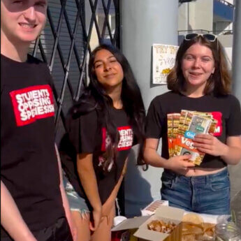 peta2 Los Angeles County’s vegan food giveaway